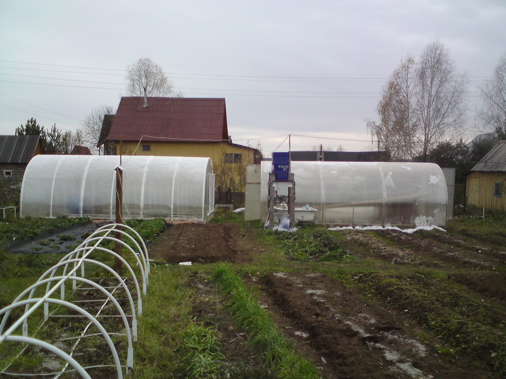 Теплица из поликарбоната своими руками
